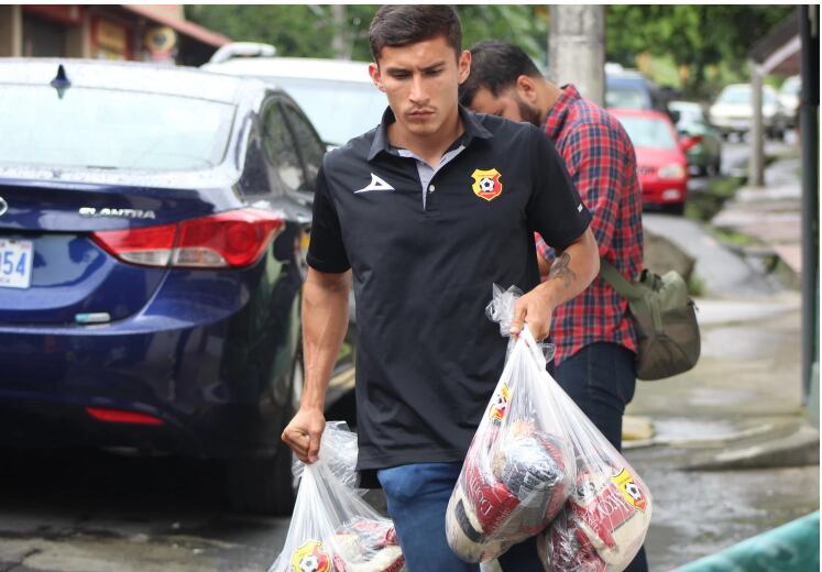 Herediano víveres Bajo Virilla