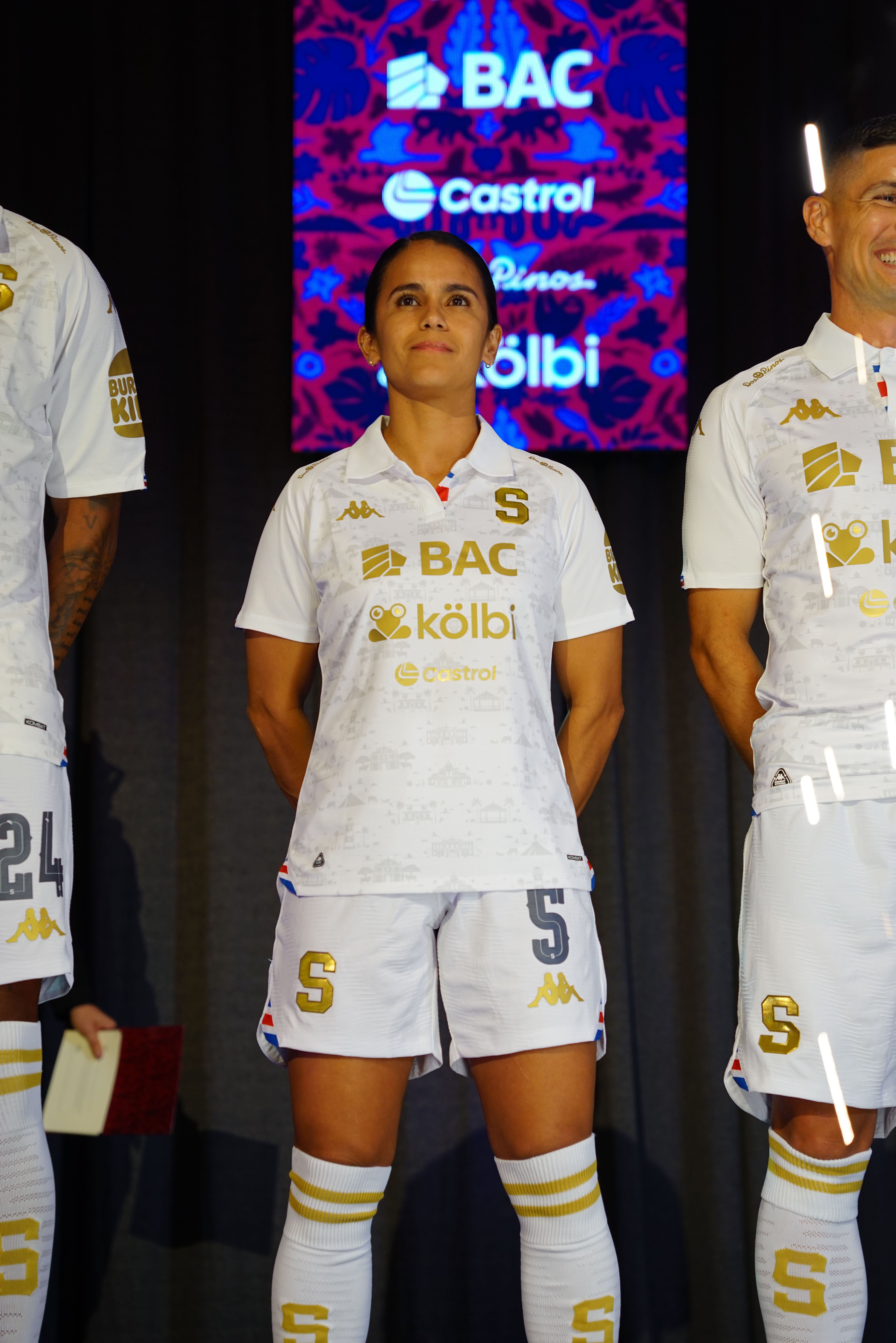 Presentación del nuevo uniforme 2026 / foto Jose Pablo Retana