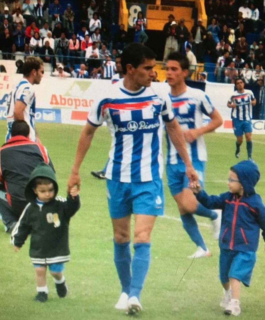 Brenes debutó con Cartaginés el 23 de enero de 1998, en un juego Cartaginés - Carmelita. Cortesía.