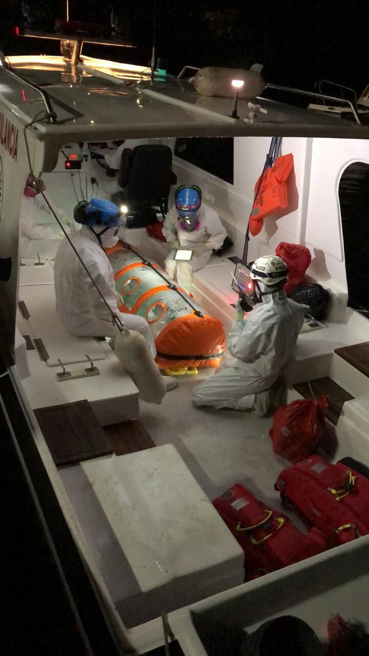 Caja hizo el primer traslado por mar y tierra de un paciente con Covid-19