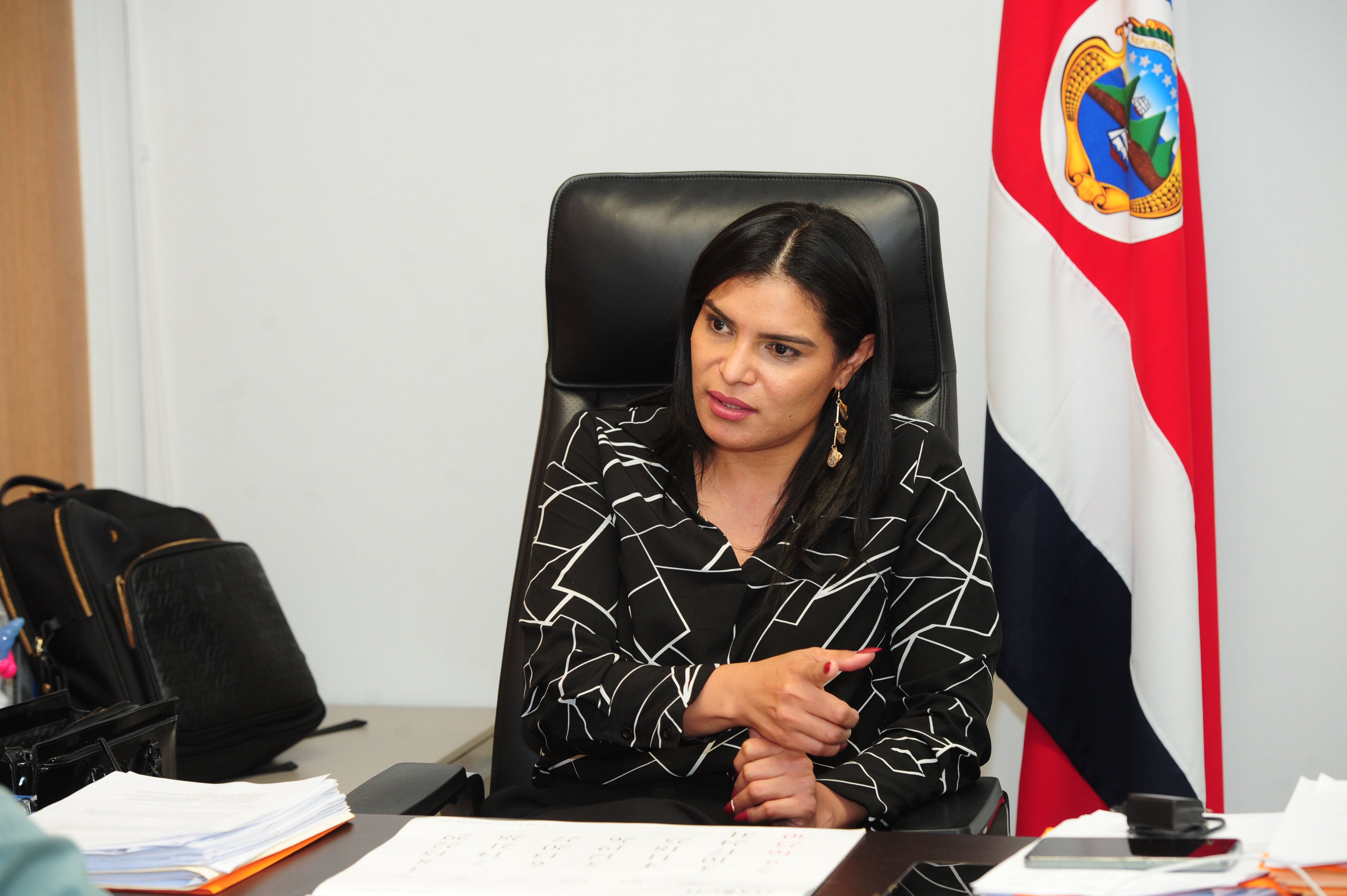 diputadas Johana Obando y Cynthia Córdoba.