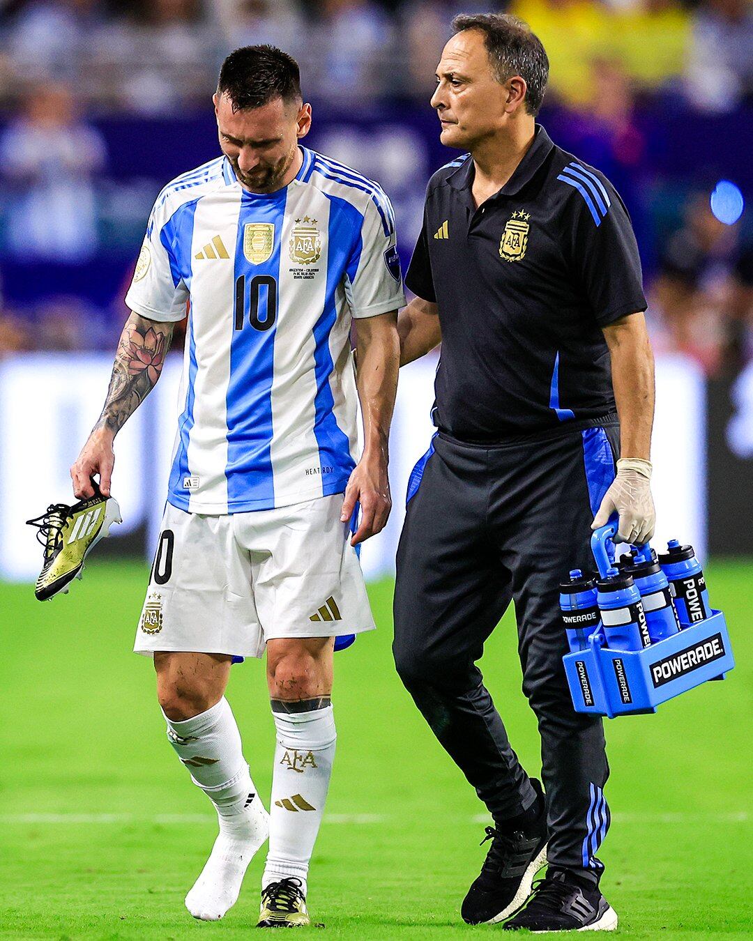 Messi rompió en llanto tras salir lesionado de su última Copa América