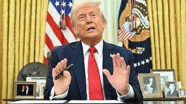 Aranceles que le puso Donald Trump a Costa Rica podrían terminar hasta con despidos en el país