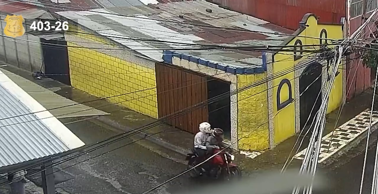 El OIJ busca a estos dos hombres por un doble homicidio en Purral