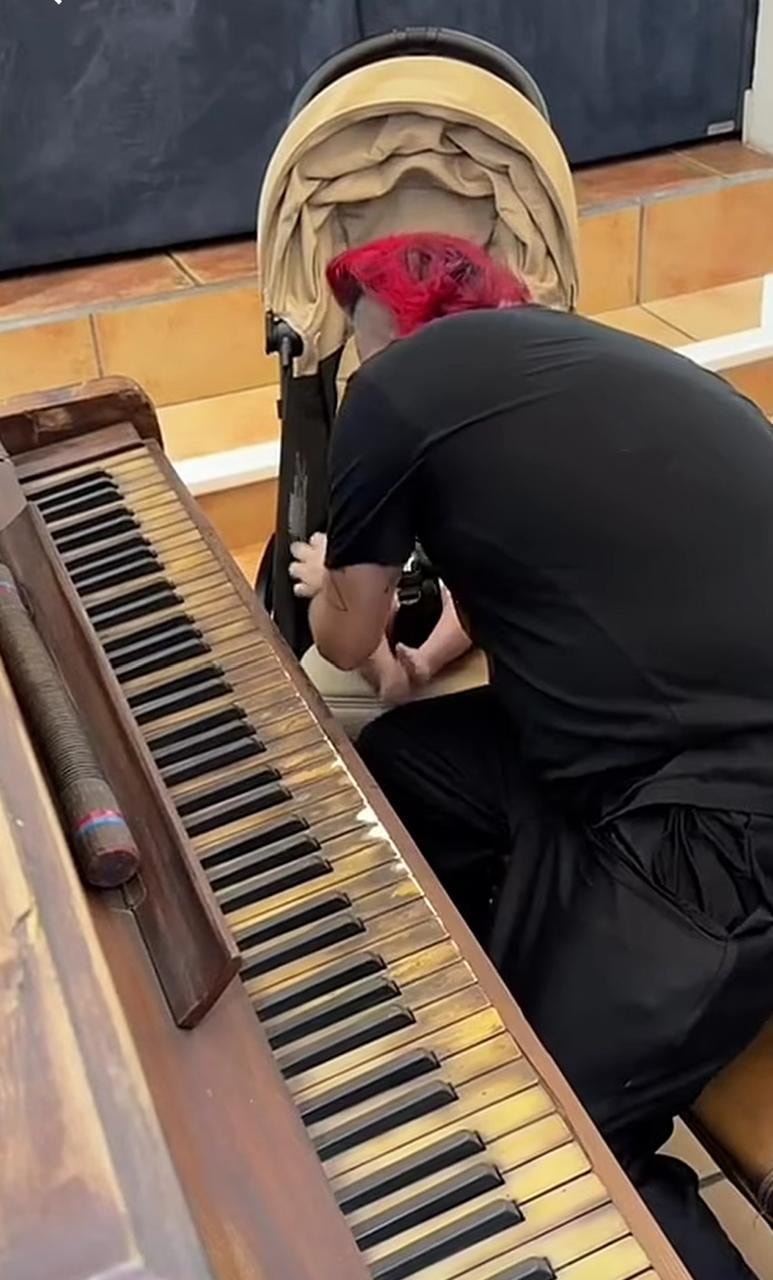 Luisga tenía como objetivo mostrar una pincelada del nuevo tema.