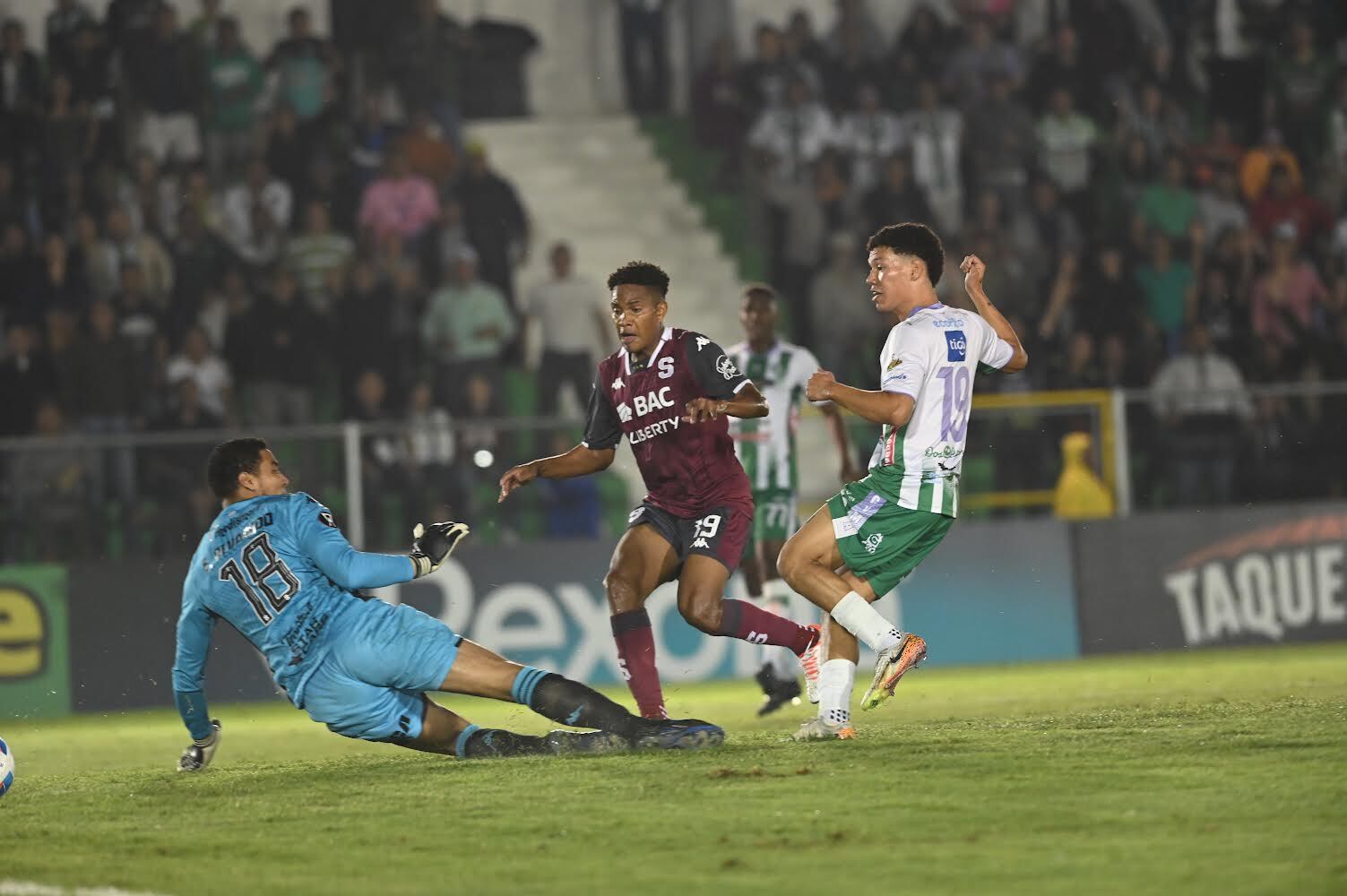 24/09/2024, Guatemala, partido de ida de los octavos de final de la Copa Centroamericana entre el Antigua de Guatemala y el Deportivo Saprissa de Costa Rica.