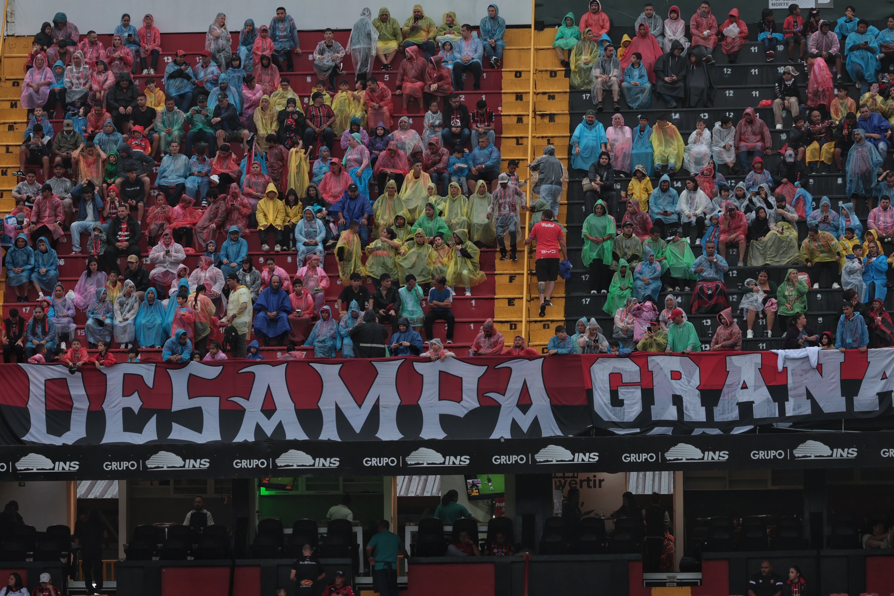 26/10/2025/ Juego entre Liga Deportiva Alajuelense vs Perez Zeledón por la jornada 14 del torneo apertura de la Liga Promerica en el estadio Alejandro Morera Soto / foto John Durán