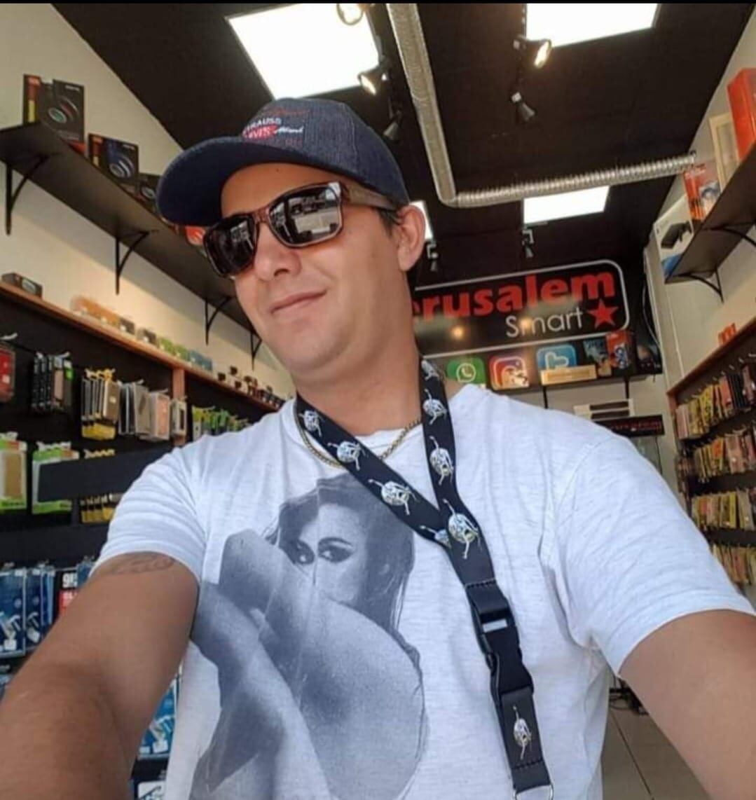 David Herra, hombre asesinado y enterrado en Cartago.