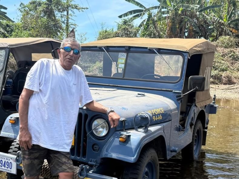 Jeep Willys del año 68.