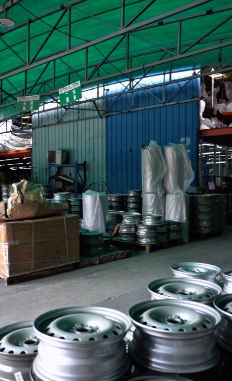 Marcel Hernández, delantero del Herediano contó cómo se la juega con su faceta de futbolista y sus proyectos como empresario. Instagram Marcel Hernández.