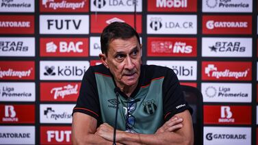 Alexandre Guimaraes califica como descomunal su trabajo con Alajuelense