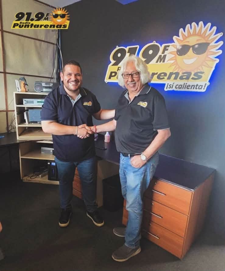 Locutor Richard Villalobos se incorpora al equipo de la nueva radio Puntarenas.