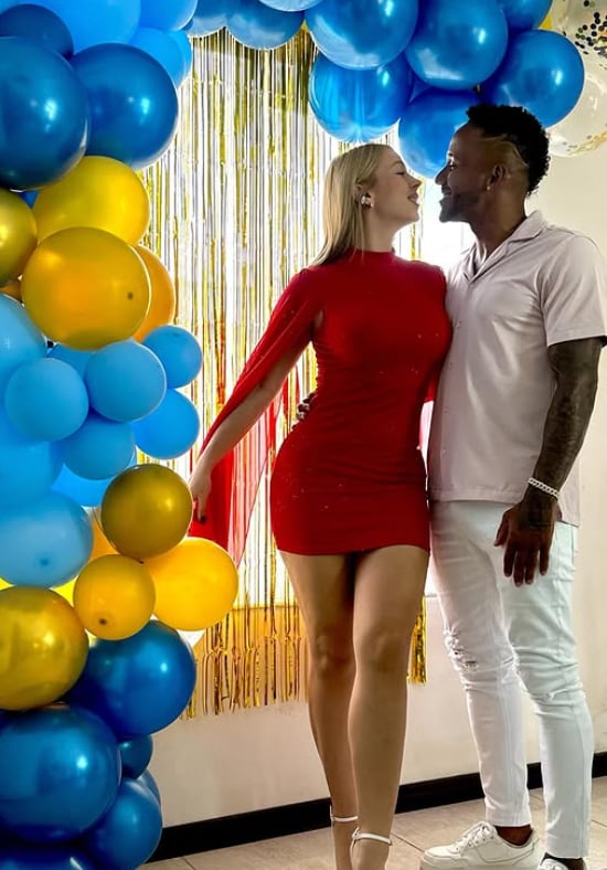 Modelo Melania Villalta y su novio jugador del Cartaginés Jeikel Venegas