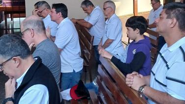 “Ejército” de 1.200 hombres rezan por todo el país en las madrugadas