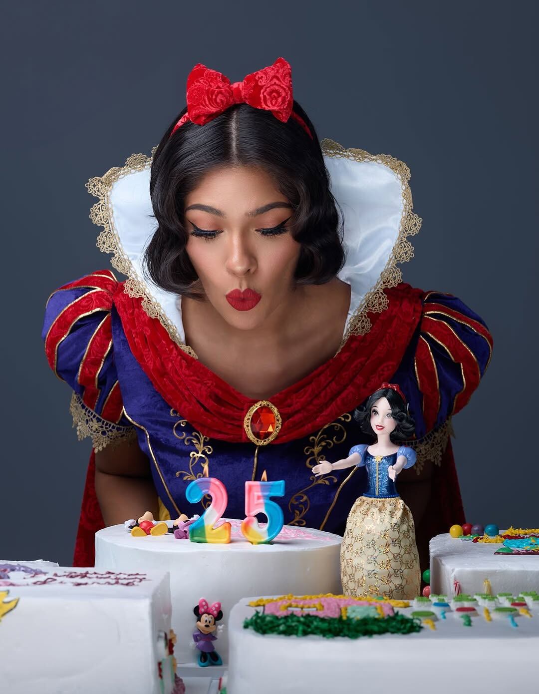 La modelo nicaragüense, Sheynnis Palacios, está de manteles largos este 30 de mayo y la ocasión la celebró con una increíble transformación que está dando de qué hablar.