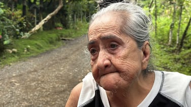 Desgarrador testimonio de una abuela que perdió su casa por inundación en Curime