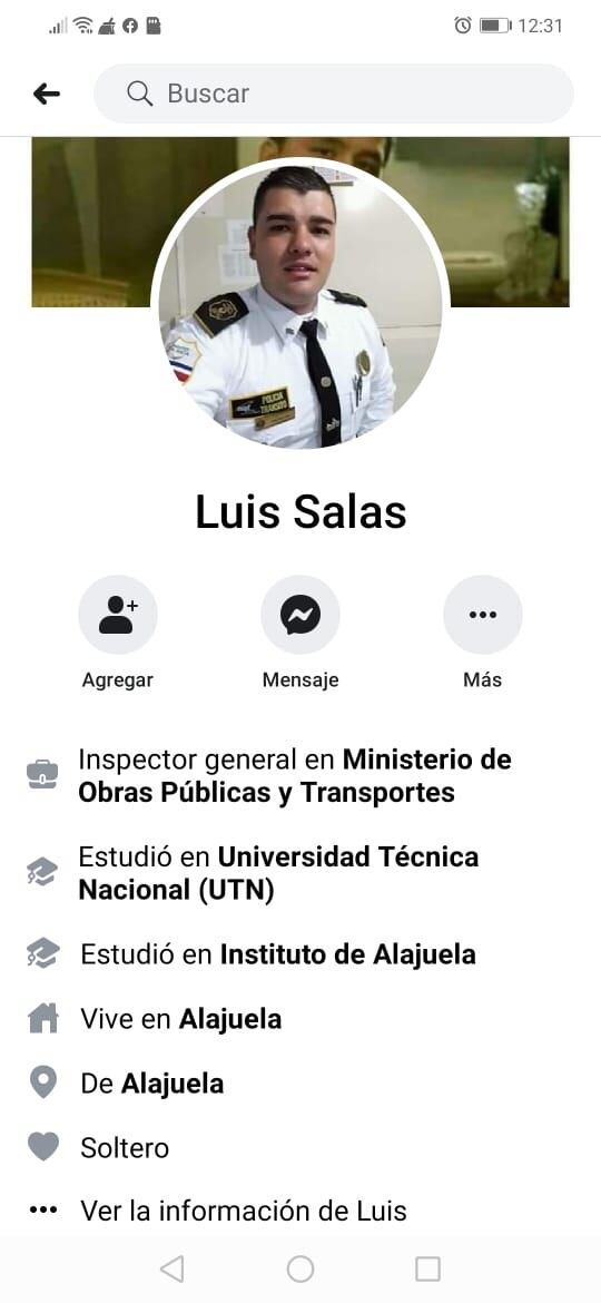 Estafador se hace pasar por oficial de tránsito. Fotos cortesía Luis Salas.