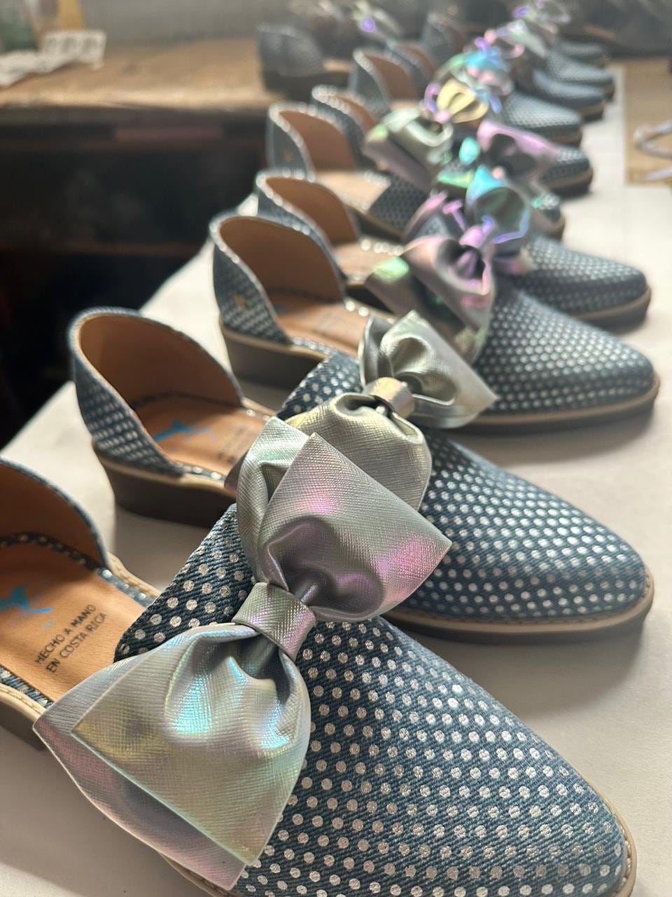 Yahonis Chaves, diseñadora de zapatos, Perfil junio 2024