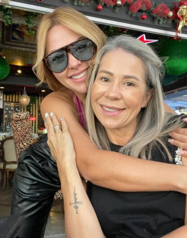 Kattya Granados, mamá  de Keyla Sánchez