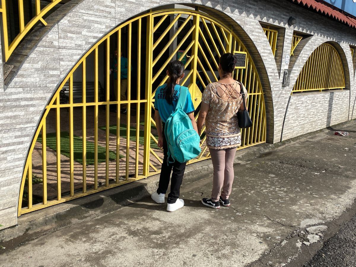 Doña Yorleny aclaró que, desde hace un tiempo, se les viene avisando de esta situación.