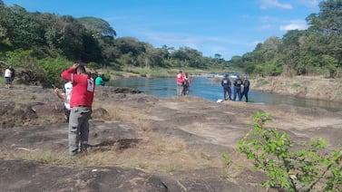 Hombre que se ahogó en río Tempisque habría tratado de salvar a hijo de 15 años