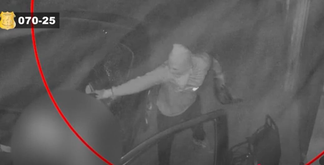 José Antonio Hernández Dinarte, de 34 años, fue atacado en barrio Zagamat en Santa Cruz, Guanacaste, los sospechosos quedaron grabados y son buscados. Foto: OIJ