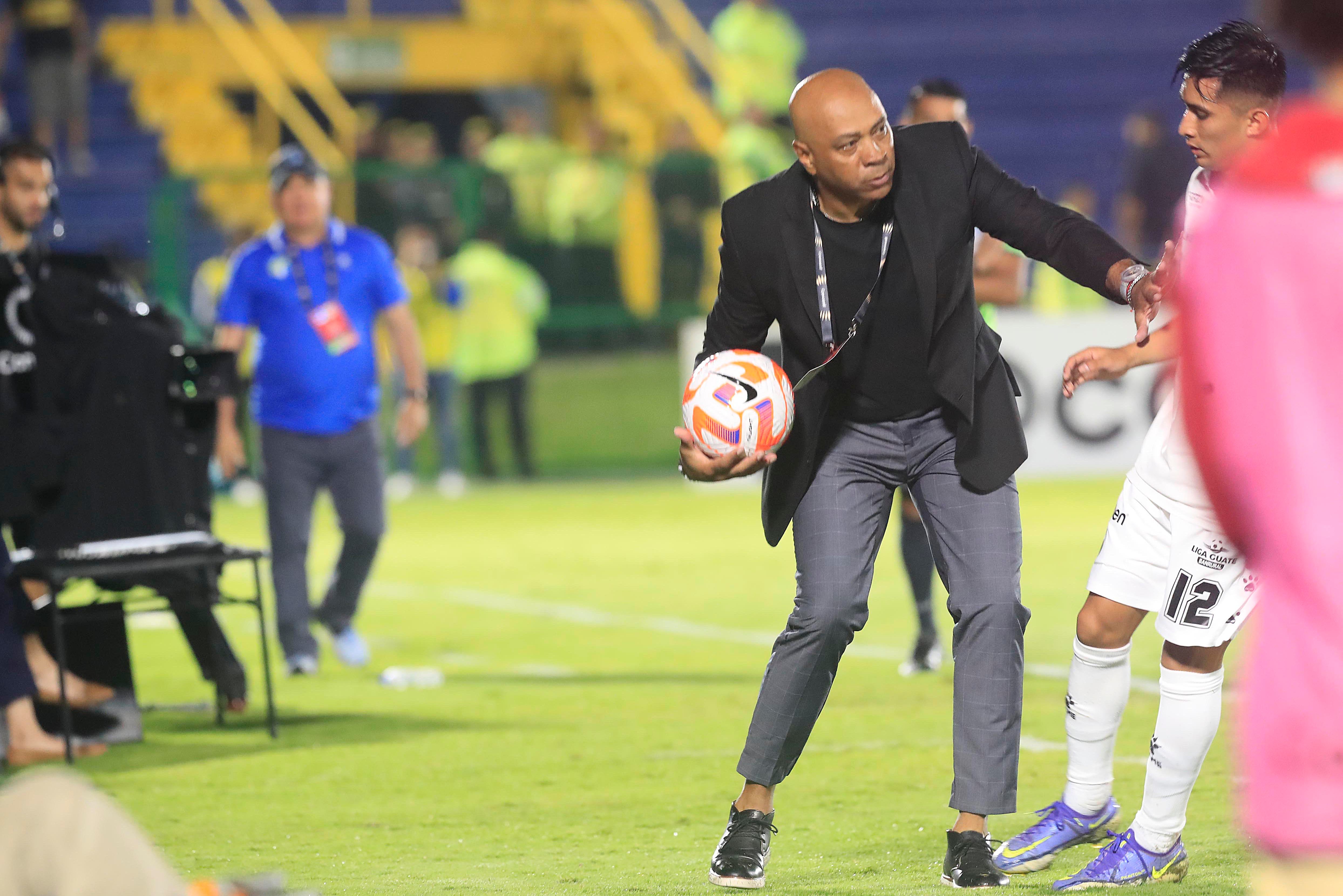 04/10/2023    Estadio Fello Meza, Cartago. El Club Sport Cartaginés recibió a Comunicaciones, de Guatemala, en partido de ida por repechaje de la Copa Centroamericana de CONCACAF.