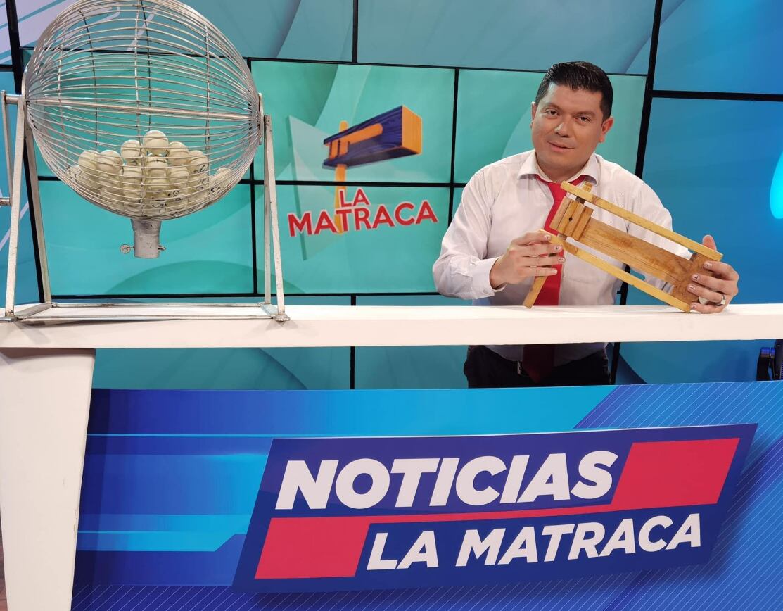 Un tal Juan Diego, imitador de Paquita la del Barrio.