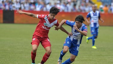 Christian Bolaños aclara cómo llegó al Cartaginés y la peculiar forma en que le pagaban