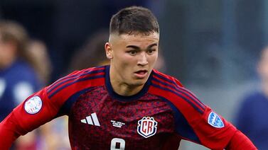 Hondureño no se aguantó y así defendió a Manfred Ugalde de las críticas