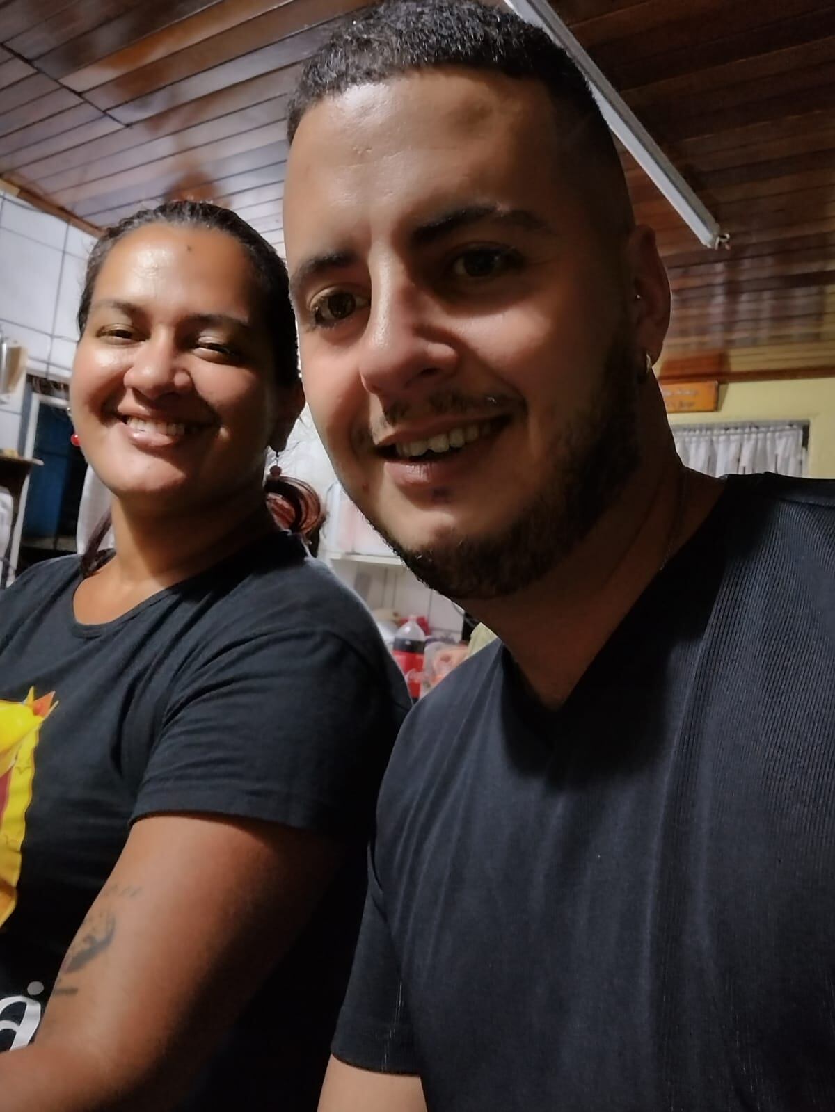 Doña Andrea Cecilia Delgado González, estuvo con sus tres hijos en Cuba desde febrero pasado, por eso le da gracias a Dios de estar ya en su amada Costa Rica