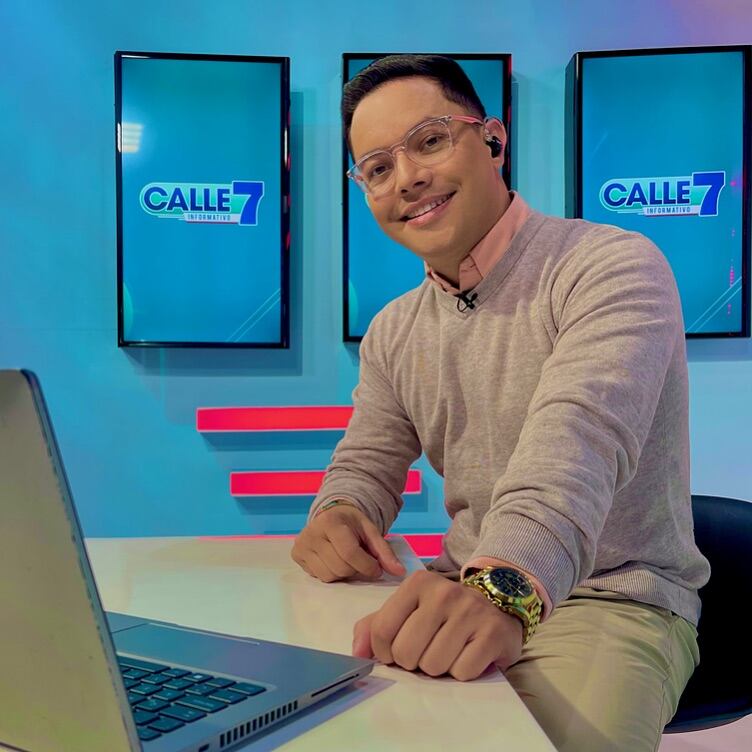 Pablo Campos, presentador y jefe de Calle 7: Informativo, reaccionó este martes a la salida de uno de sus periodistas para trabajar en otro programa de canal 7.