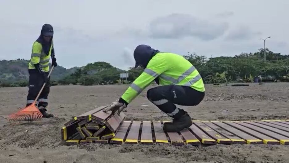 Caldera ahora cuenta con una rampa para que personas con discapacidad puedan meterse al mal