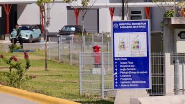Mujer recibe 13 puñaladas durante aparente riña en vivienda en Barranca