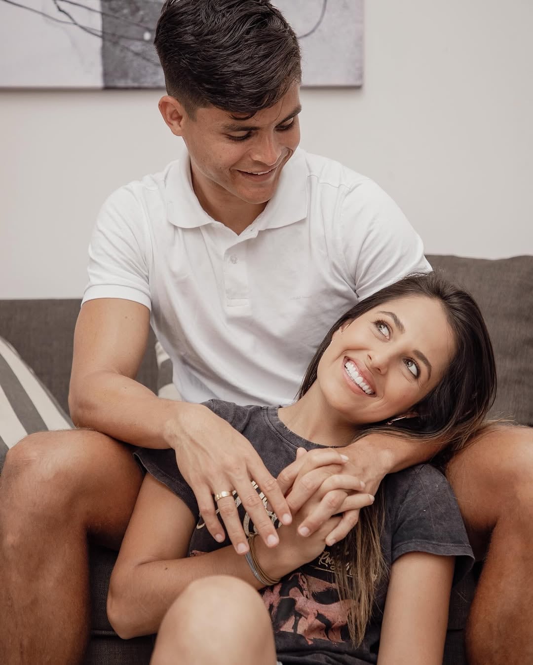 Lina y el delantero del Herediano se muestran muy enamorados en redes sociales