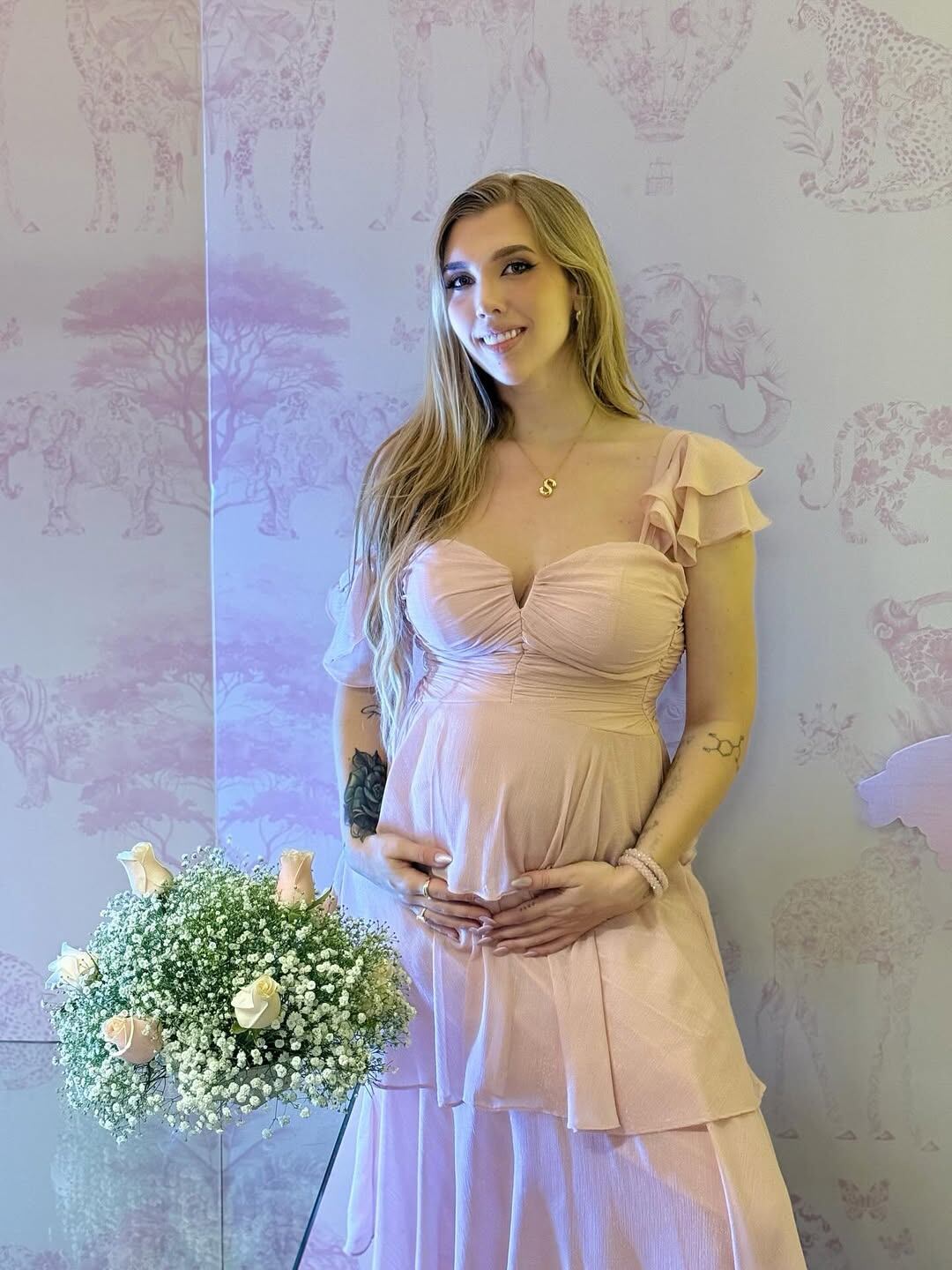 La piloto Sabrina Formal se convirtió en madre este martes. Instagram Sabrina Formal.