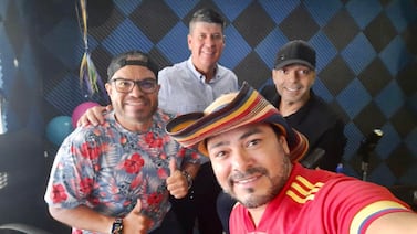 Ronny “La Perla” Zelaya se volvió a escuchar en el Manicomio de la risa