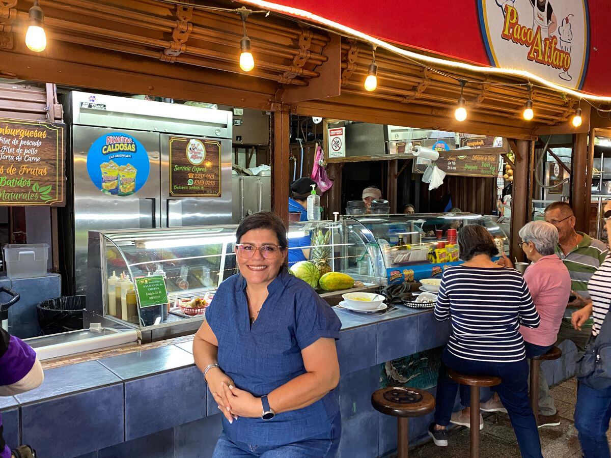 Carolina Alfaro y varios comerciantes no están felices con el proyecto.
