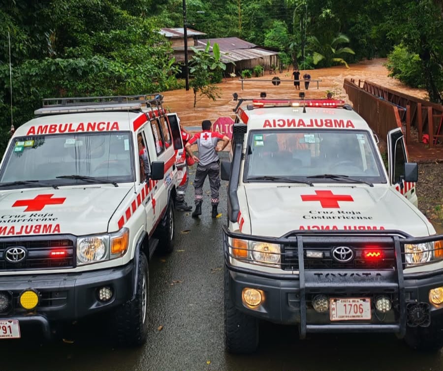 Las fuertes lluvias que afectan al país ya obligaron a cerca de 90 personas a refugiarse en albergues en el Caribe de Costa Rica. Foto: Cruz Roja