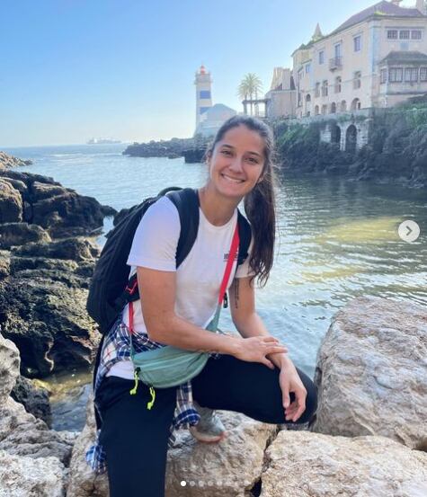 Maria José Brenes, futbolista, Portugal