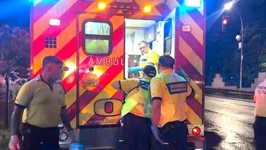 Dos hombres baleados y uno más acuchillado llegan pidiendo auxilio a estación de Bomberos en Pavas