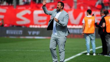 Nuevo técnico de Keylor Navas falló uno de los goles más increíbles en la historia del fútbol argentino