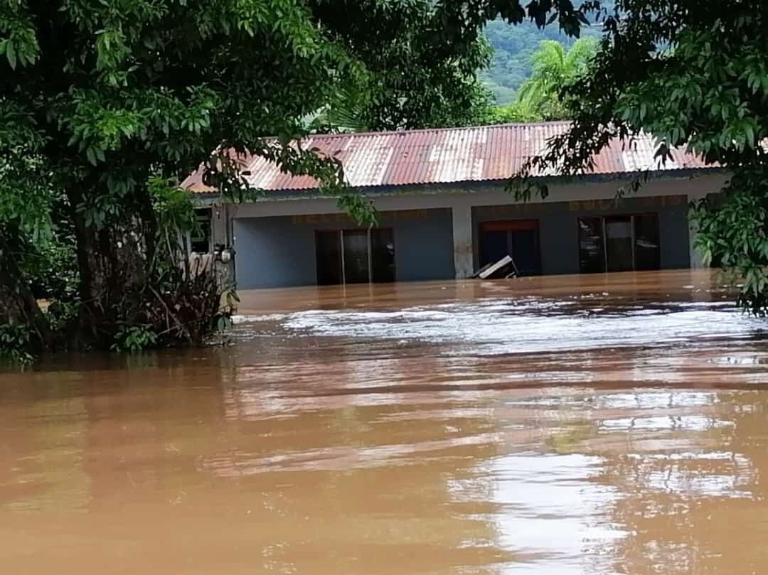 Inundaciones en Boca San Carlos, Boca Tapada, Cureña y Cureñita. Foto Edgar Chinchilla.