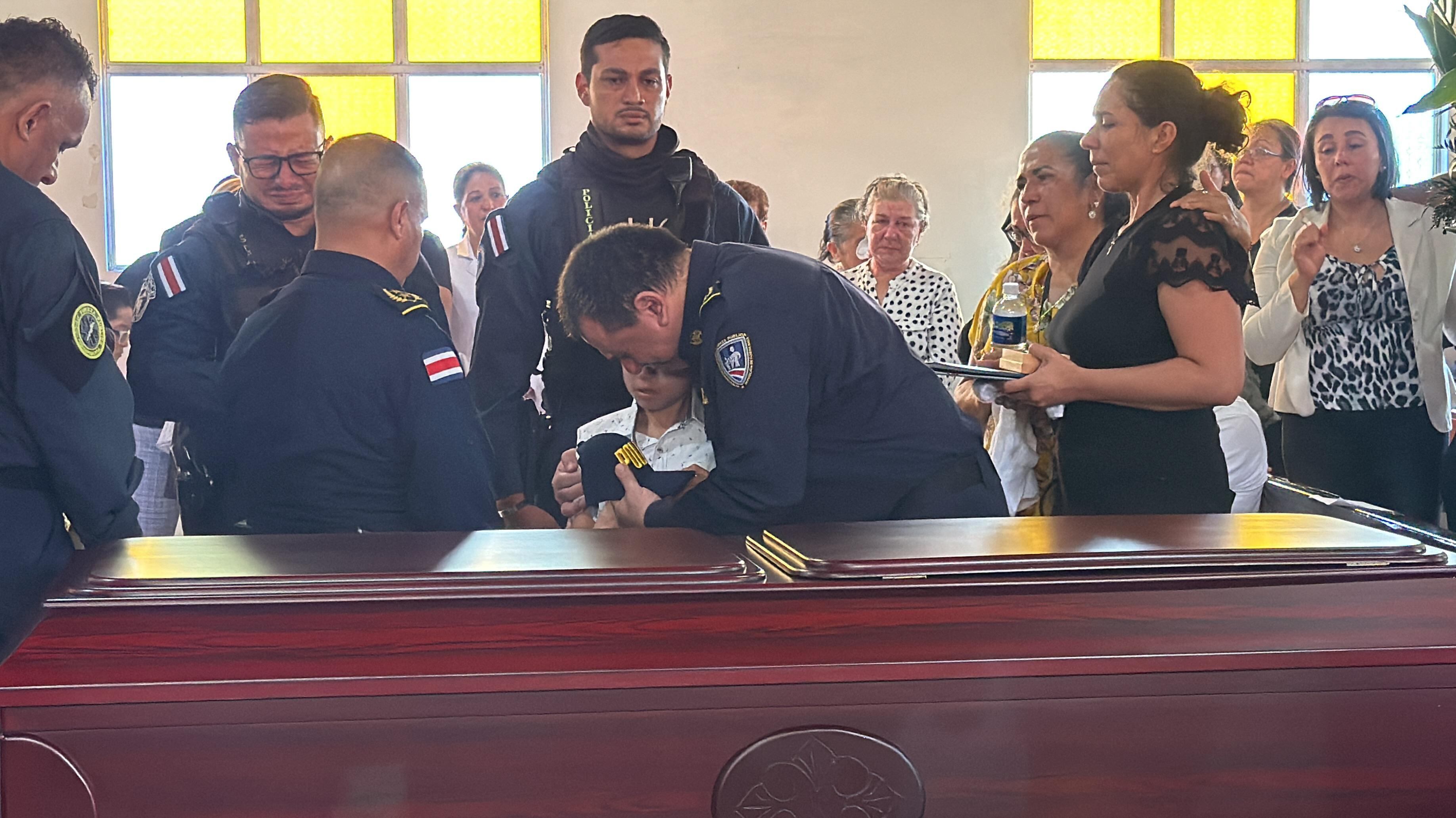 Funeral del oficial Roger Hernández Chacón. Foto MSP