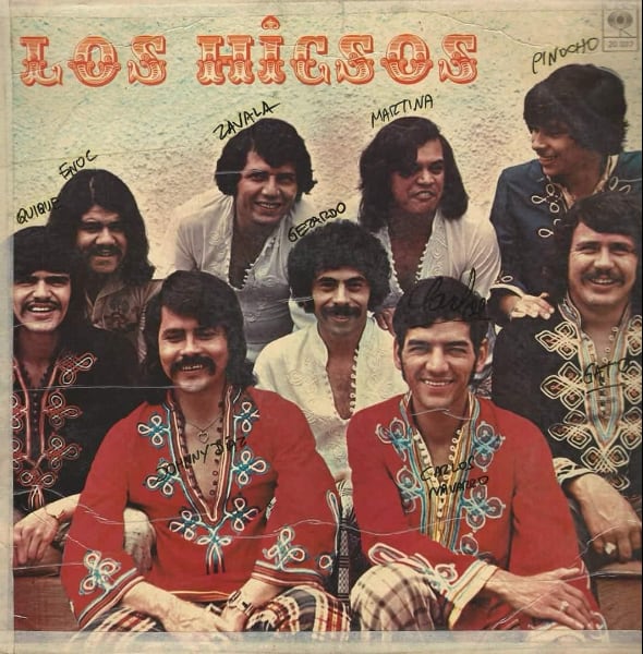 Los Hicsos, Gerardo Ramírez junto a Johnny Díaz.