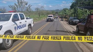 Conductora de pick up es sospechosa de la muerte de una mujer que viajaba en moto