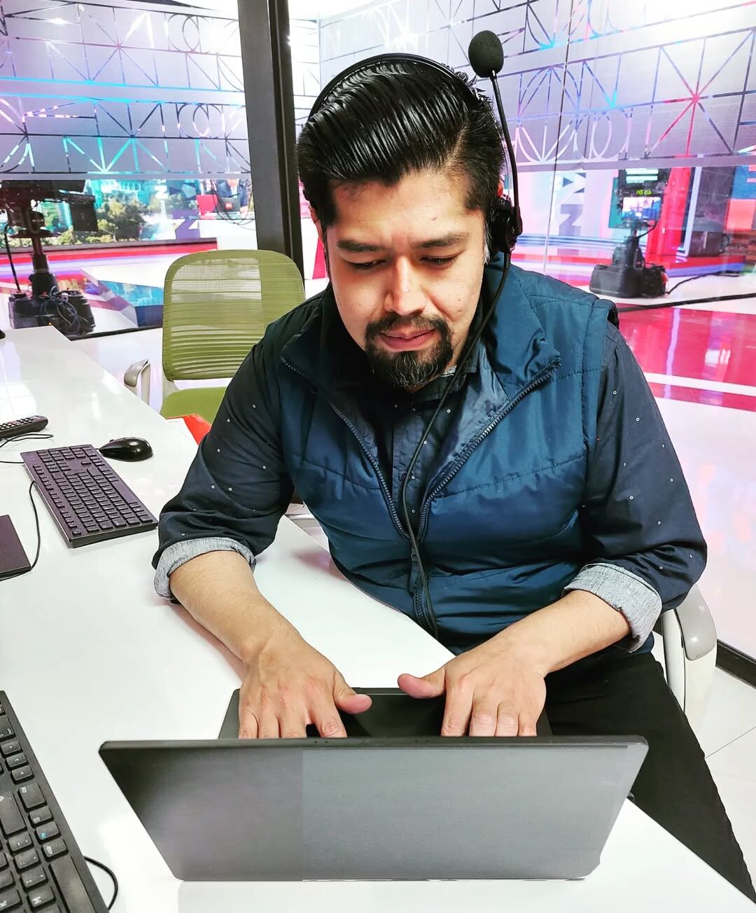 Alejandro Tirx Chávez era colaborador de un noticiero de Televisa.