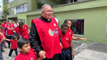 El padre Sergio Valverde hizo historia este martes