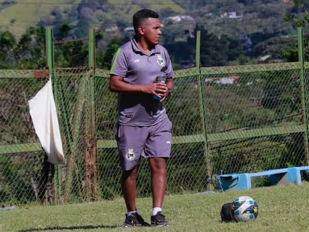 Yader Balladares analizó la diferencia de aquella serie ante Liberia del 2009 con respecto a la presente