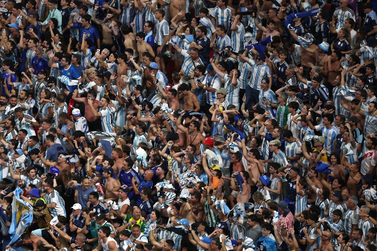 Los fanáticos de Argentina enloquecieron con la victoria 2 a 1 contra Inglaterra en la final del Mundial 2026.